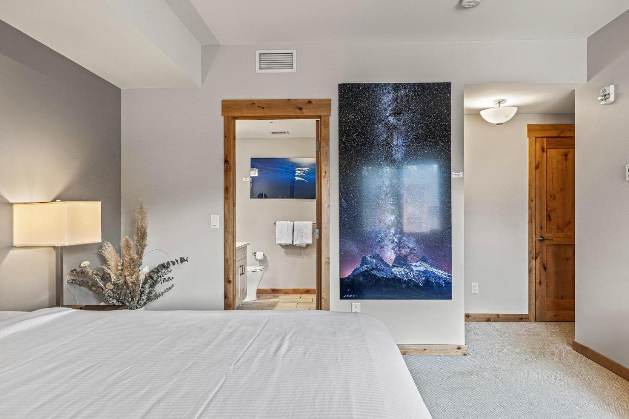 Spring Creek Condo By Canadian Rockies Vacation Rentals 坎莫尔 外观 照片