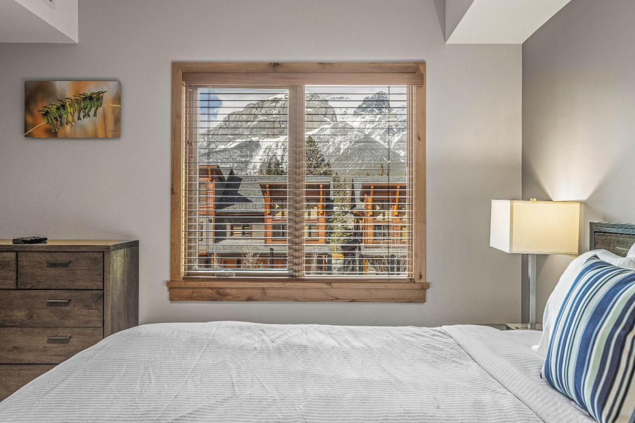 Spring Creek Condo By Canadian Rockies Vacation Rentals 坎莫尔 外观 照片